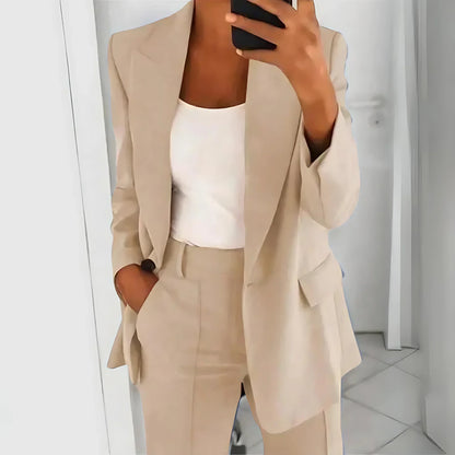 Élise – Ensemble blazer et pantalon en tricot